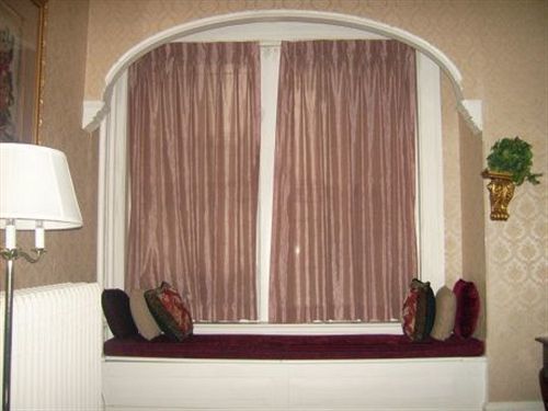 Windsor Hotel 2*